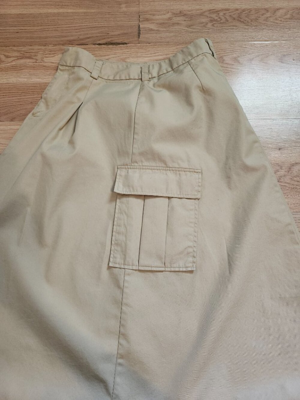 H&M cargo midi skirt - Picture 3 of 4